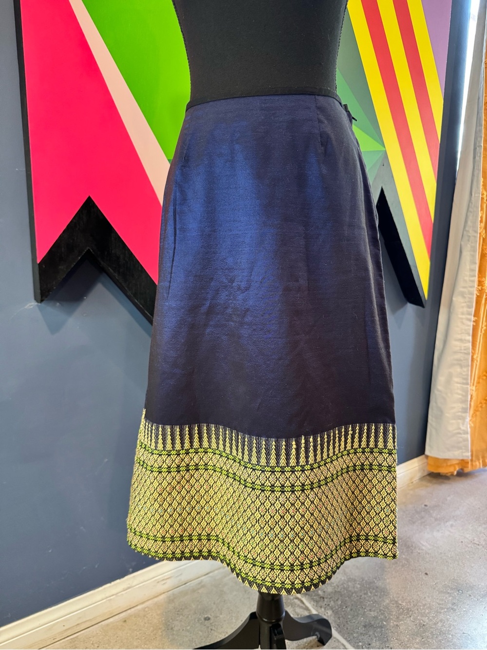 Vintage Y2K Arden B. Blue Iridescent Satin Embroidered A-line Skirt